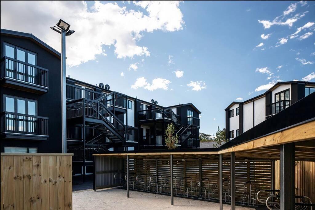 City Centre Apartment Close To Hagley Park ไครสต์เชิร์ช ภายนอก รูปภาพ