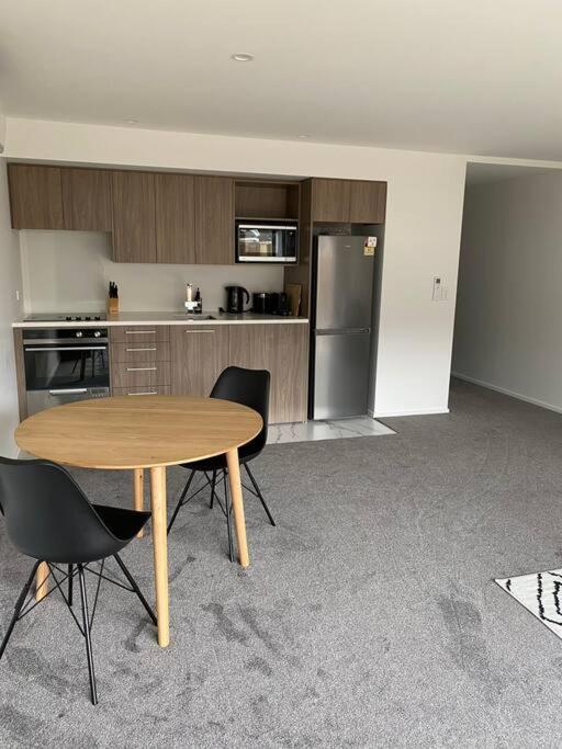 City Centre Apartment Close To Hagley Park ไครสต์เชิร์ช ภายนอก รูปภาพ