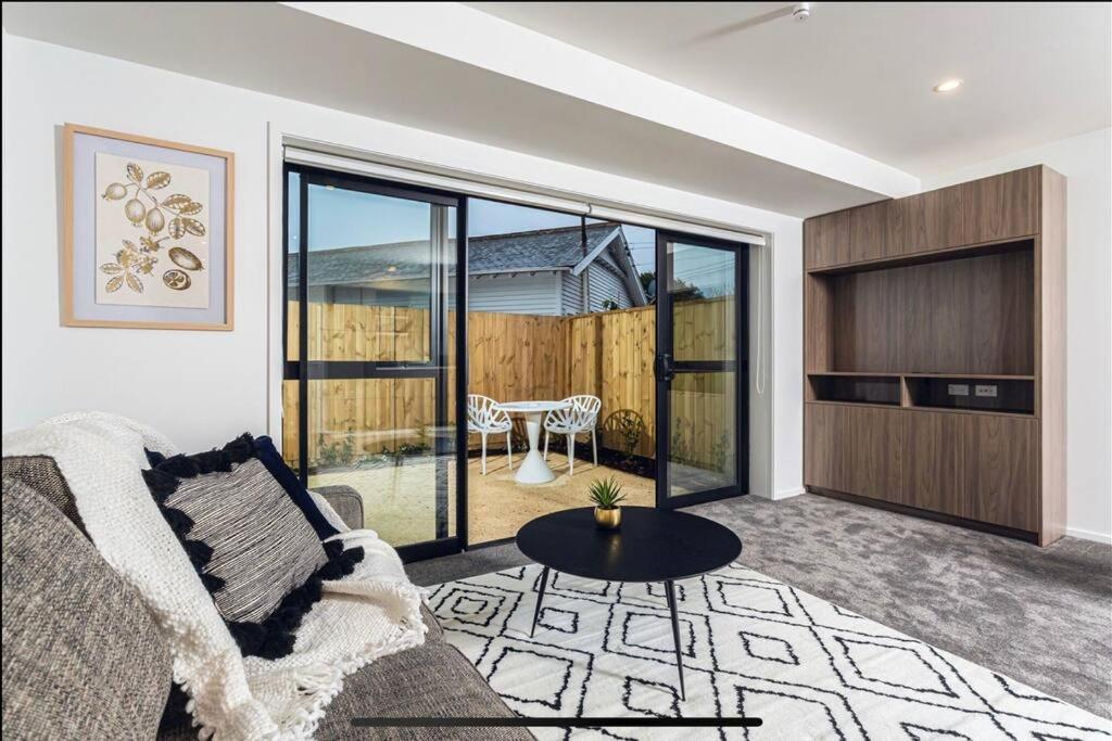 City Centre Apartment Close To Hagley Park ไครสต์เชิร์ช ภายนอก รูปภาพ